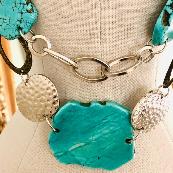 Vintage Southwestern Turquoise Jewelry - Picture 10 of 15